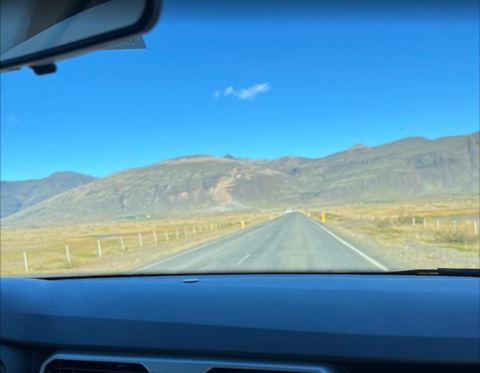 alugar caro na islandia